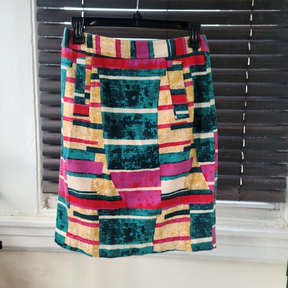 Color block skirt - Picture 3 of 3